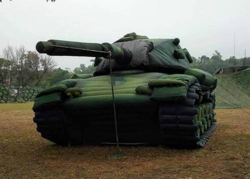 城中军用坦克模型
